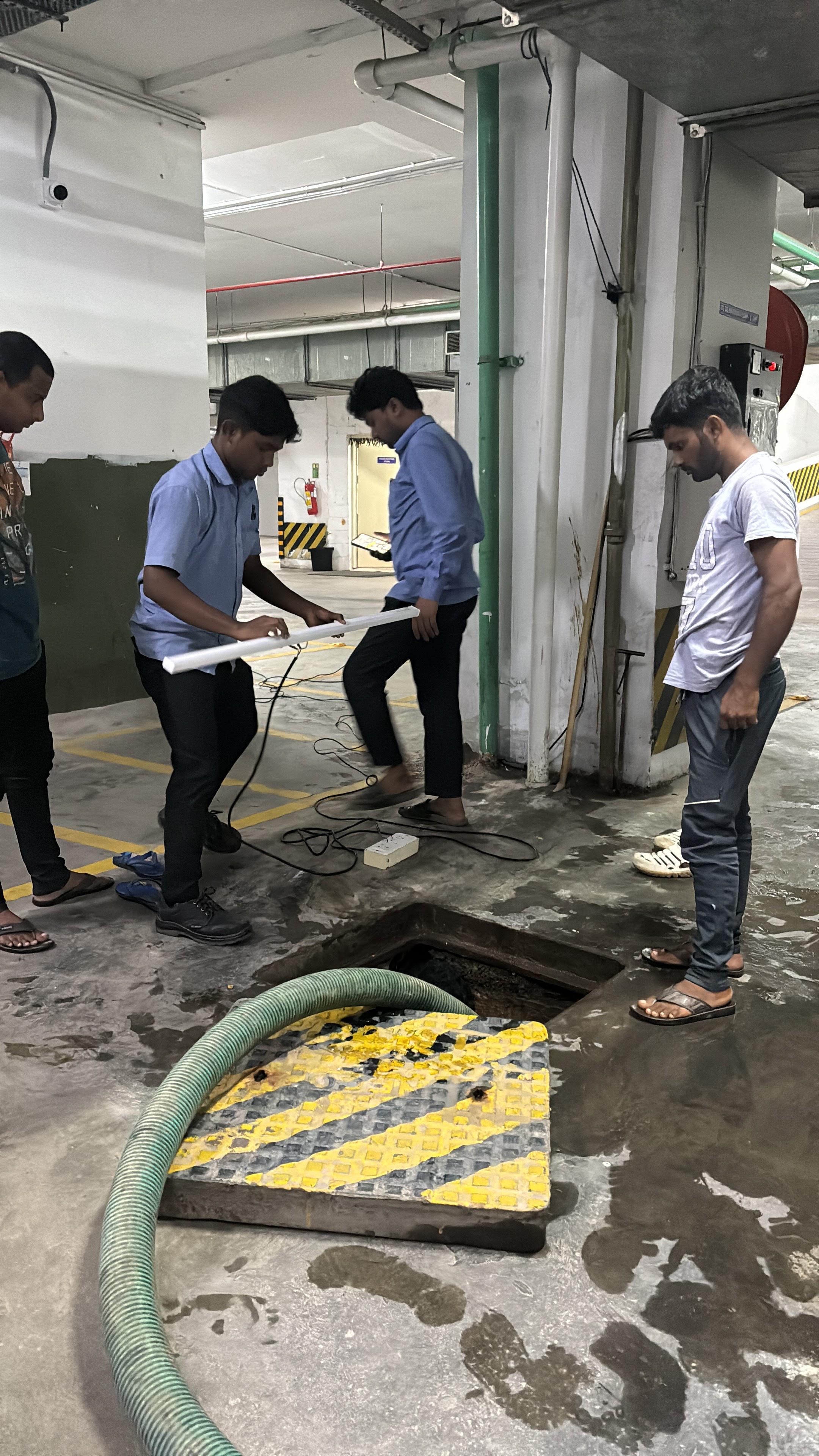 checking tank cleaning