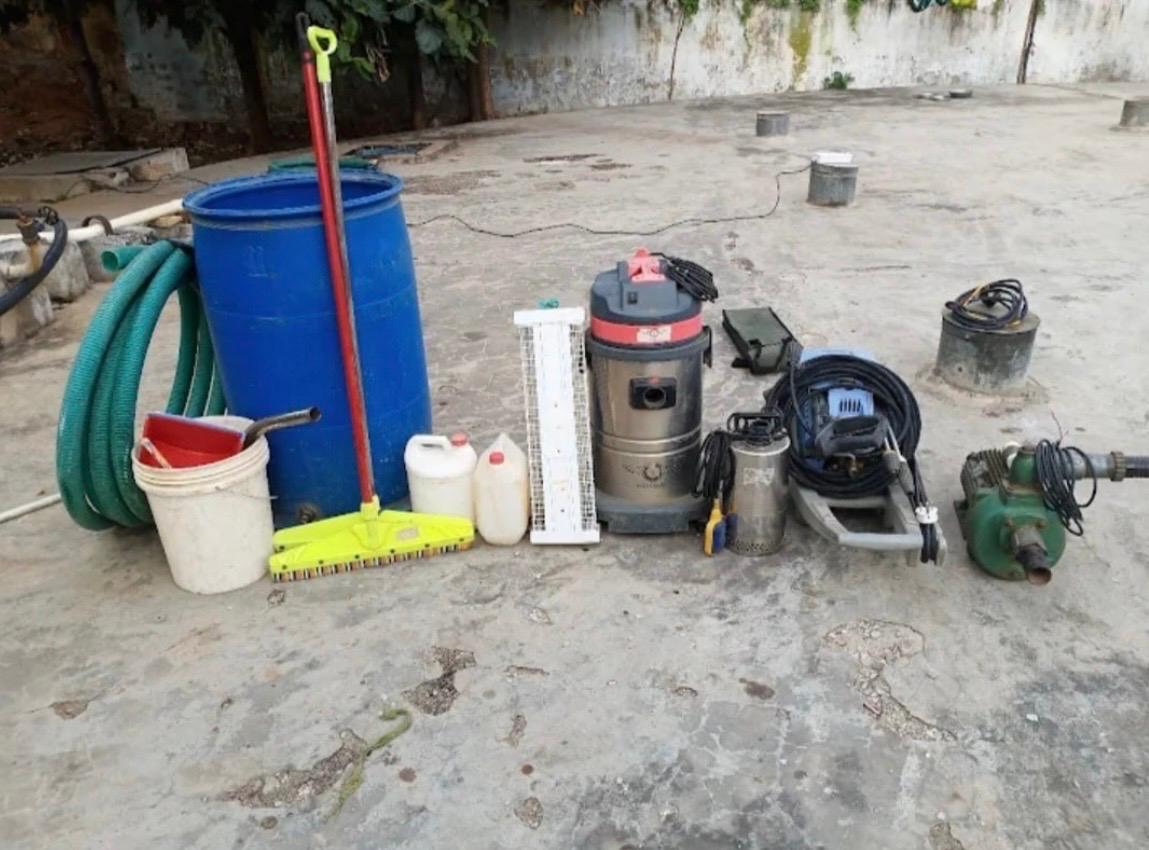 tools of drainage cleaning