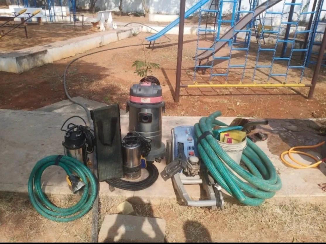 tools for drainage cleaning services